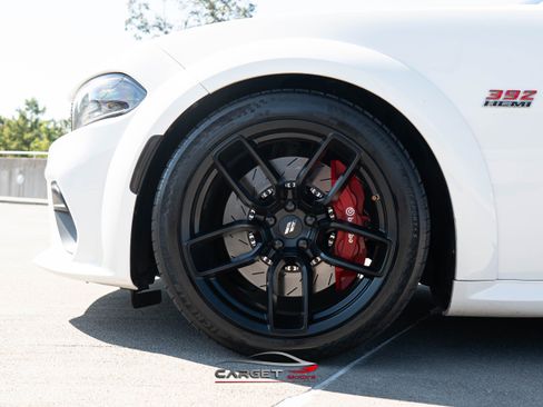 Used 2020 Dodge Charger Scat Pack image 9