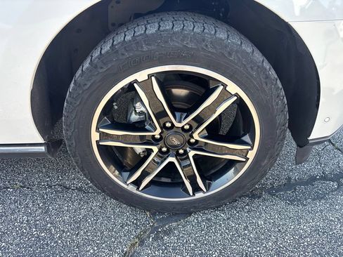 Used 2021 Ford Expedition Limited AWD/4WD image 10