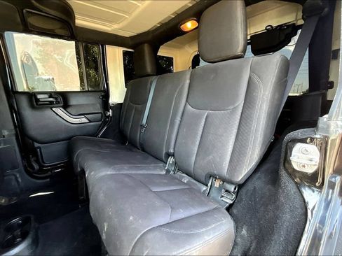Used 2017 Jeep Wrangler Unlimited Sport w/ Quick Order Package 24S AWD/4WD image 27