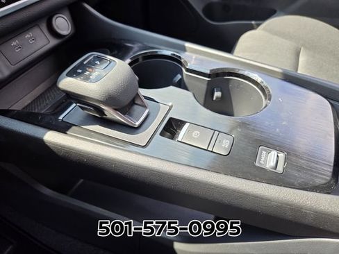 Used 2026 Nissan Rogue SV w/ Cold Weather Package FWD image 29