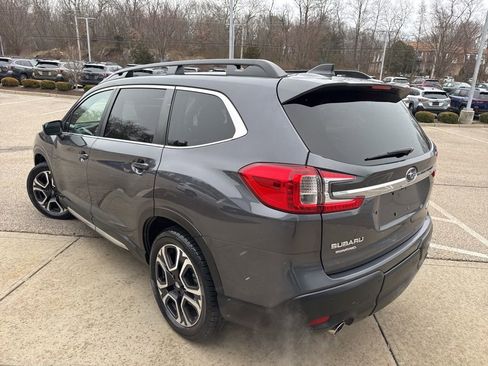 Used 2023 Subaru Ascent Limited image 4