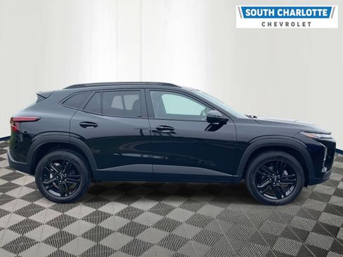 Used 2024 Chevrolet Trax ACTIV w/ Driver Confidence Package image 4