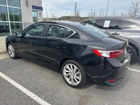 Used 2017 Acura ILX w/ Premium Package image 4