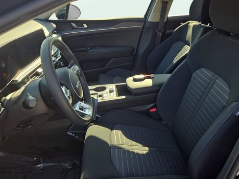 New 2026 Kia K5 LXS image 18