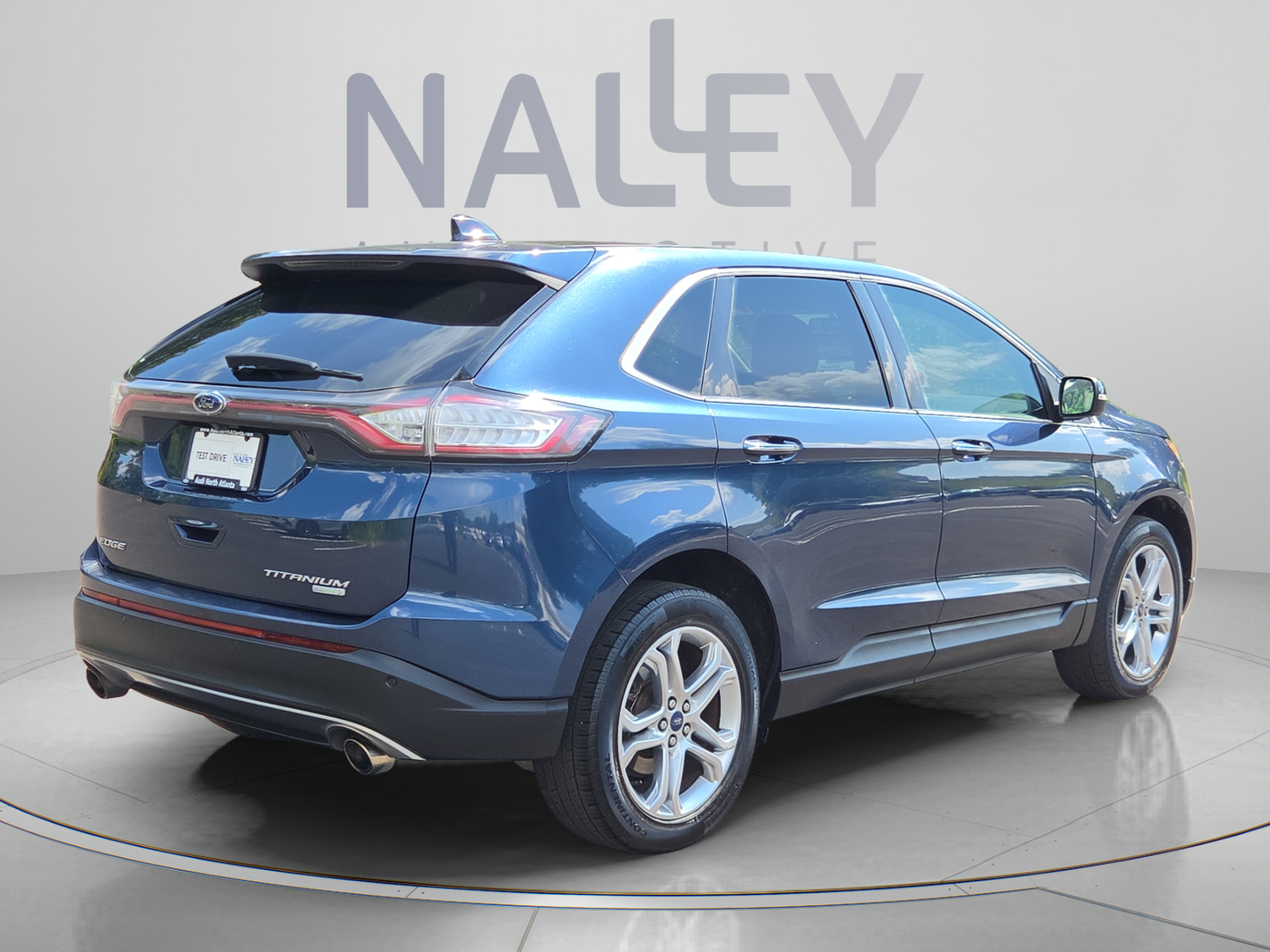 Used 2017 Ford Edge Titanium w/ Equipment Group 301A FWD image 5