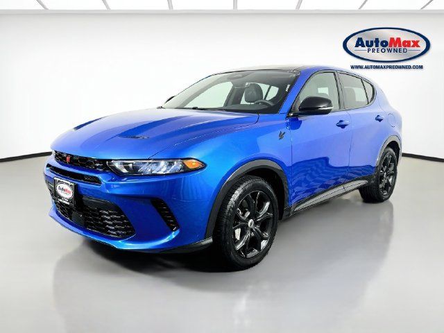 Used 2024 Dodge Hornet R/T Plus w/ R/T Blacktop Package AWD/4WD image 5