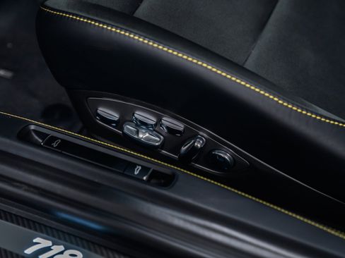 Used 2025 Porsche 718 Boxster Spyder RS image 21