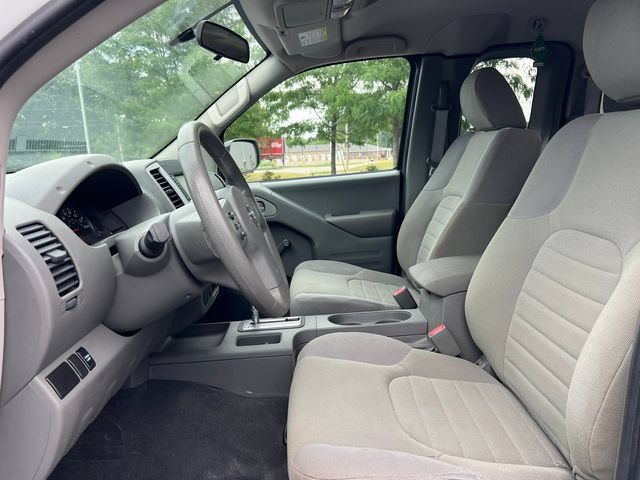 Used 2019 Nissan Frontier S RWD image 3