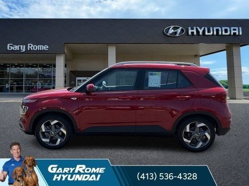 Certified 2022 Hyundai Venue SEL FWD image 13