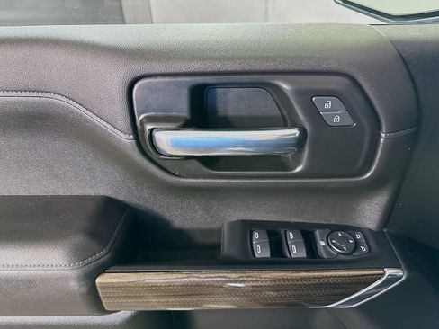 Used 2022 Chevrolet Silverado 1500 RST AWD/4WD image 23
