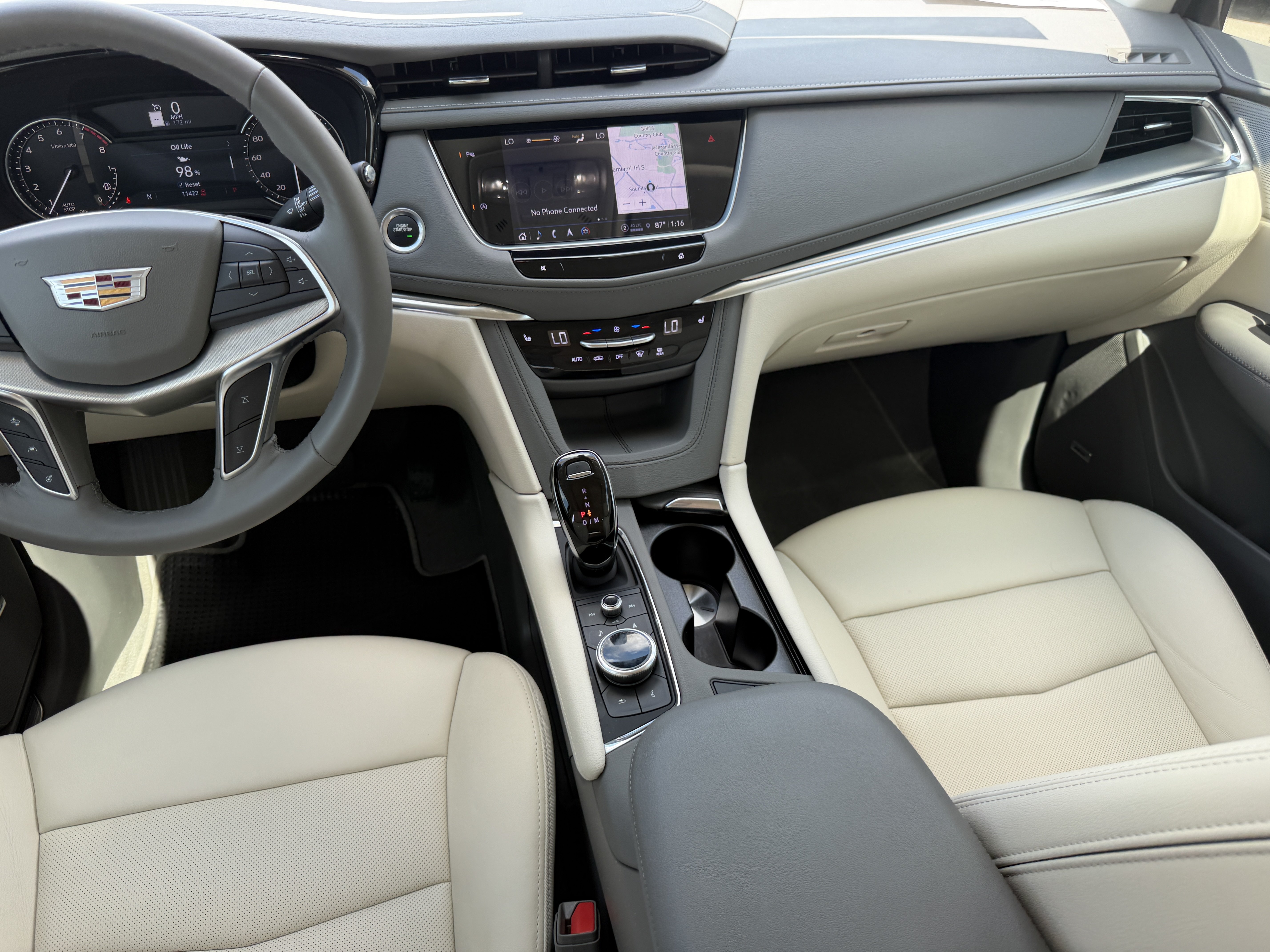 Certified 2024 Cadillac XT5 Premium Luxury FWD image 12