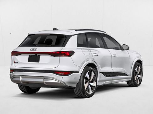 New 2027 Audi SQ6 e-tron Premium Plus AWD/4WD image 2