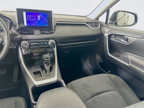 Certified 2025 Toyota RAV4 XLE FWD image 23