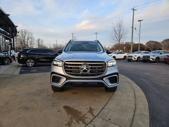 Used 2026 Mercedes-Benz GLS 450 4MATIC image 4