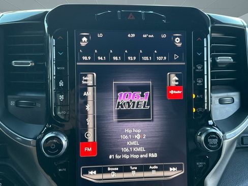 Used 2019 RAM 1500 Laramie image 23