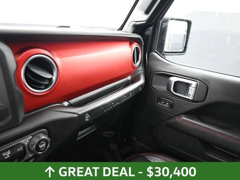 Used 2021 Jeep Wrangler Unlimited Rubicon w/ LED Lighting Group AWD/4WD image 33
