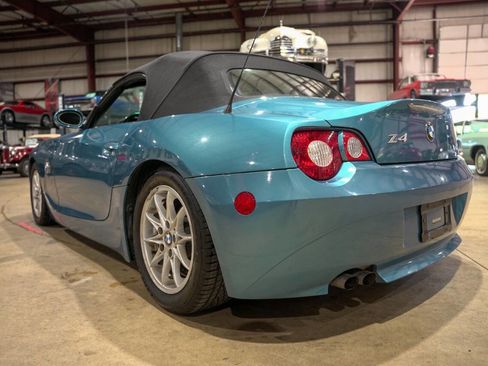 Used 2005 BMW Z4 2.5i image 20