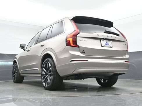New 2026 Volvo XC90 B6 Plus AWD/4WD image 42