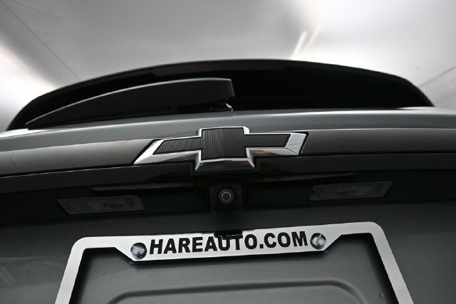 Used 2023 Chevrolet Traverse LS w/ Midnight/Sport Edition FWD image 28