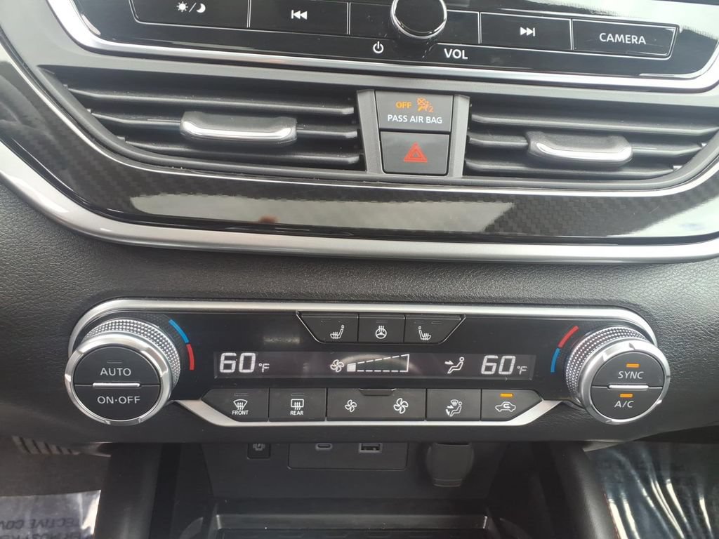 Used 2023 Nissan Altima 2.0 SR FWD image 26
