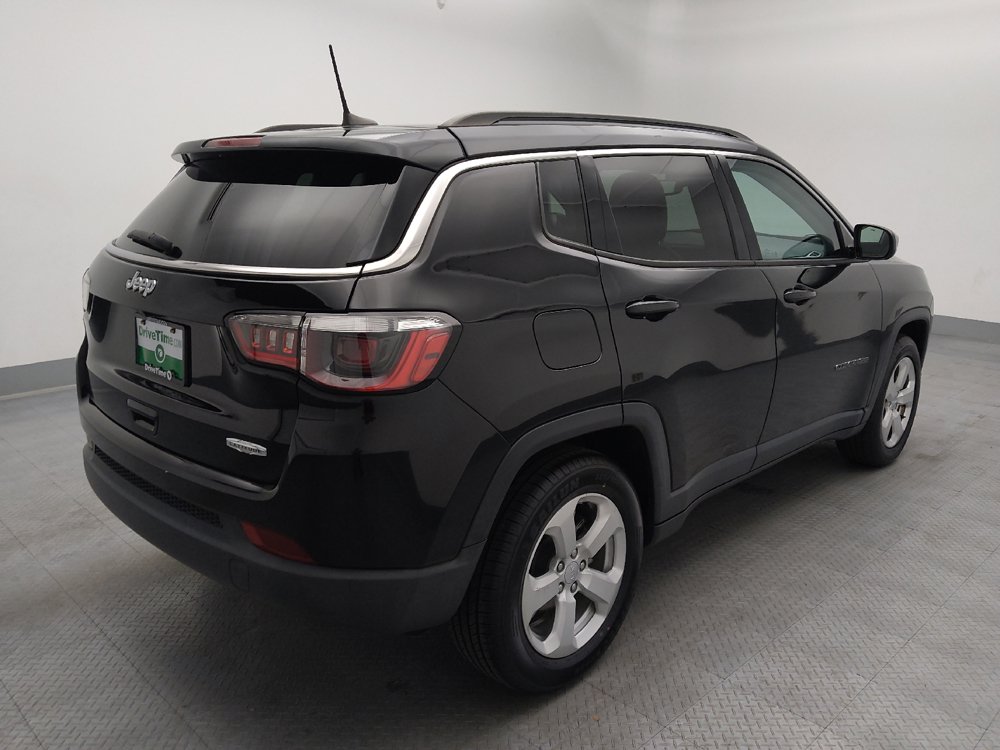 Used 2021 Jeep Compass Latitude FWD image 9