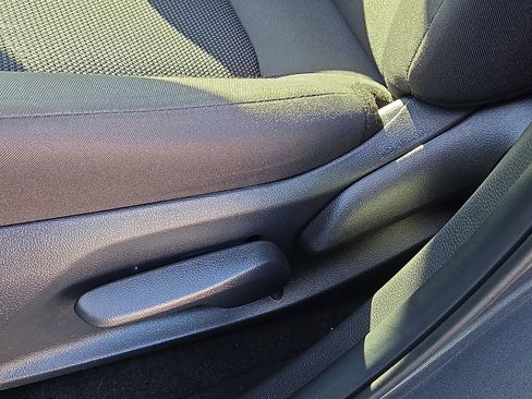 Used 2025 Toyota RAV4 LE image 14