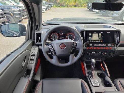 New 2026 Nissan Frontier PRO-4X w/ Pro Premium Package AWD/4WD image 9