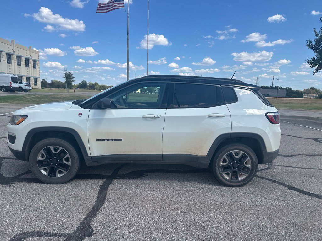 Used 2018 Jeep Compass Trailhawk AWD/4WD image 8