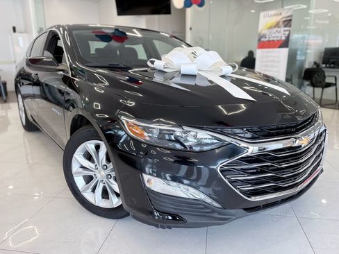 Used 2024 Chevrolet Malibu LT FWD image 3