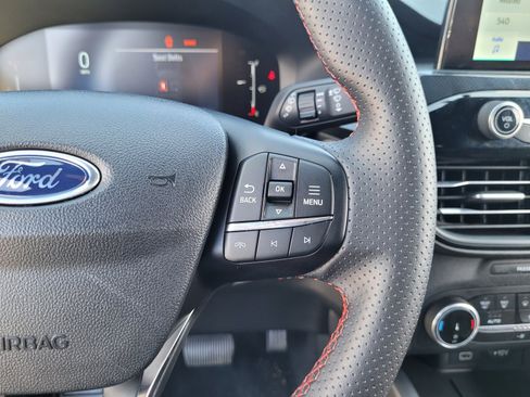 Used 2025 Ford Escape ST-Line AWD/4WD image 24