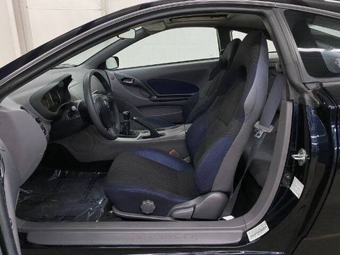 Used 2000 Toyota Celica GT FWD image 10