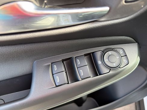 New 2026 Buick Envista Preferred w/ Advanced Safety Package image 12