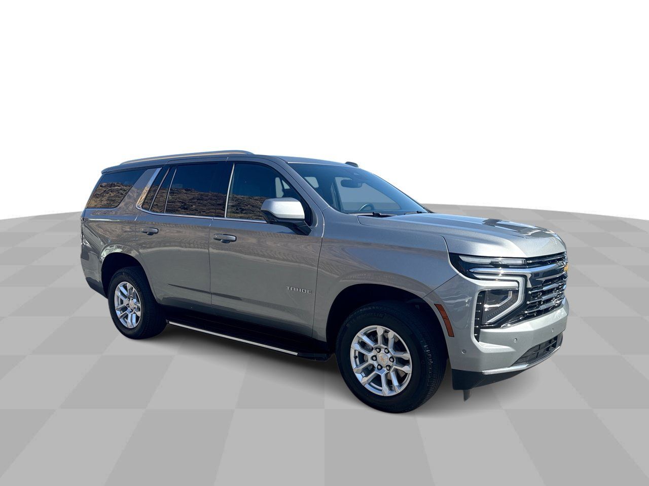 Used 2025 Chevrolet Tahoe LT RWD image 2