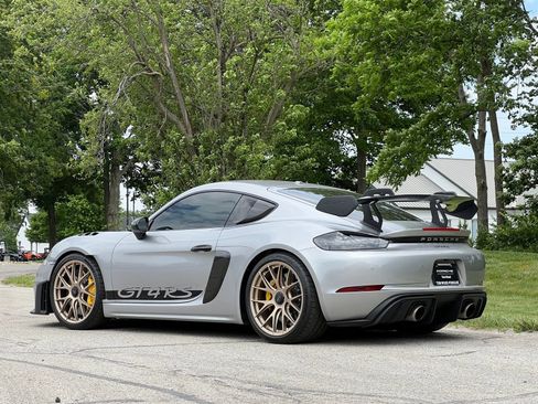 Certified 2024 Porsche 718 Cayman GT4 RS RWD image 7