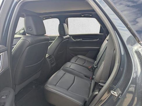 Used 2020 Cadillac XT5 Premium Luxury image 15
