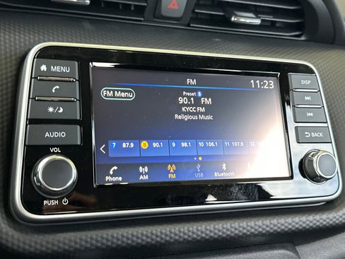 New 2025 Nissan Kicks S image 18