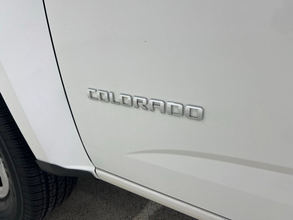 Used 2017 Chevrolet Colorado W/T w/ WT Convenience Package AWD/4WD image 22