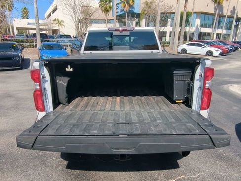 Used 2024 Chevrolet Silverado 3500 High Country w/ High Country Premium Package image 15