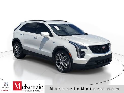 Used 2022 Cadillac XT4 Sport w/ Comfort Package FWD image 1