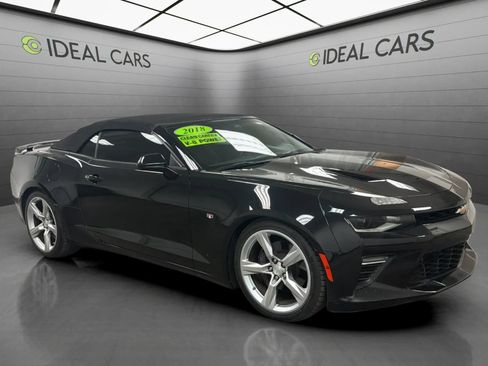 Used 2018 Chevrolet Camaro SS RWD image 3
