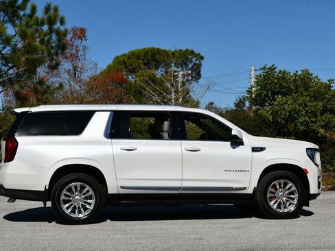 Used 2024 GMC Yukon XL SLT w/ SLT Luxury Package image 36