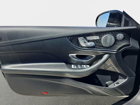Used 2022 Mercedes-Benz E 450 Cabriolet image 30