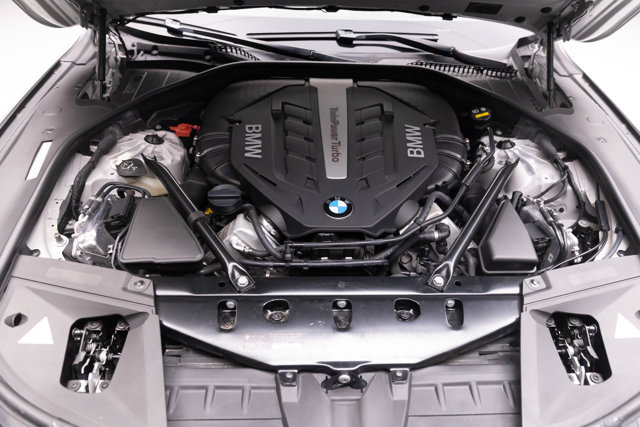 Used 2014 BMW 750i RWD image 6