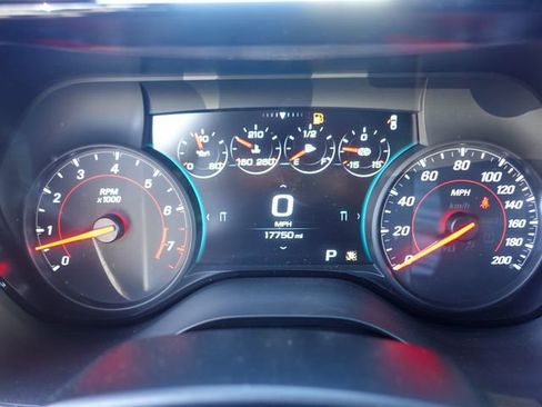 Used 2018 Chevrolet Camaro ZL1 RWD image 17