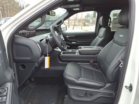 New 2025 Ford Expedition Max Platinum w/ Stealth Performance Package image 5