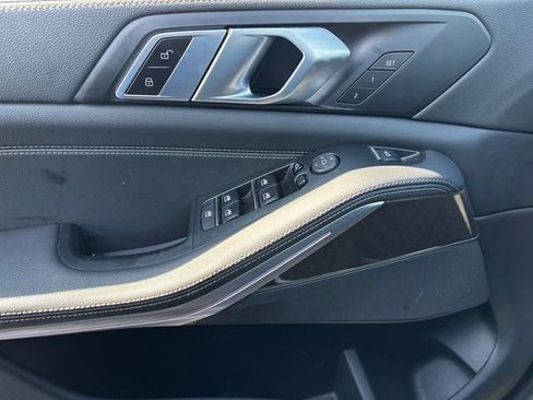 Used 2022 BMW X5 sDrive40i w/ Premium Package image 19