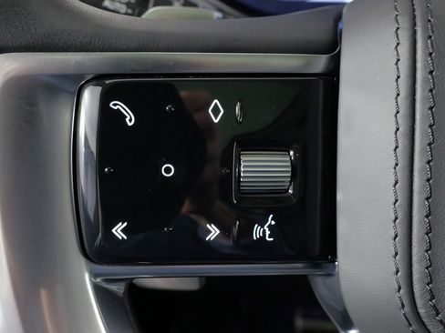 Used 2023 Land Rover Range Rover SE image 47