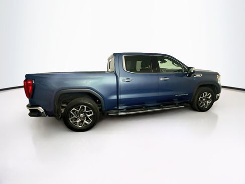 Used 2024 GMC Sierra 1500 SLT RWD image 10