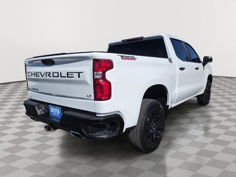 Used 2023 Chevrolet Silverado 1500 LT Trail Boss w/ Protection Package AWD/4WD image 4