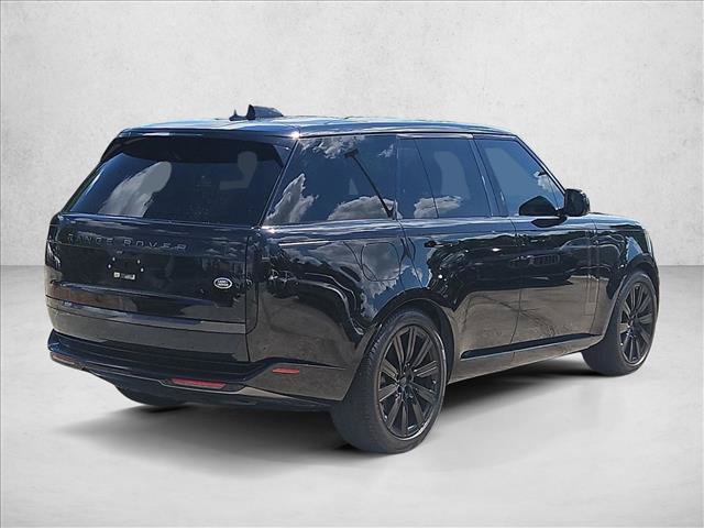 Used 2023 Land Rover Range Rover SE AWD/4WD image 5